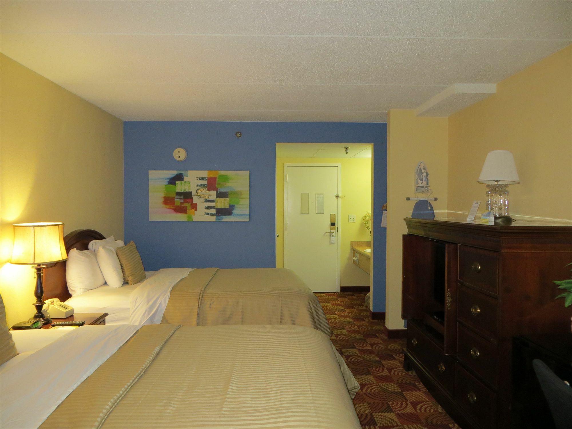 Days Inn Syracuse East Syracuse Exterior photo